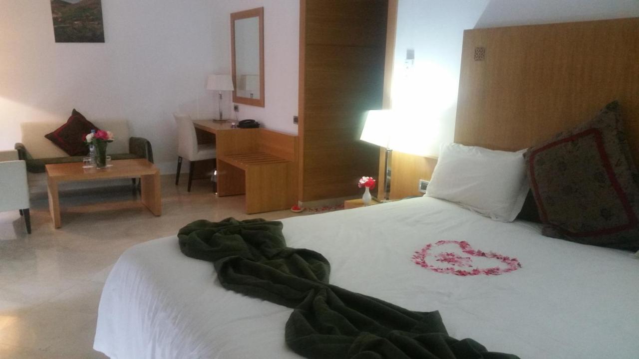 Al Hoceïma Suites Hotel Mohammed V By Accor מראה חיצוני תמונה