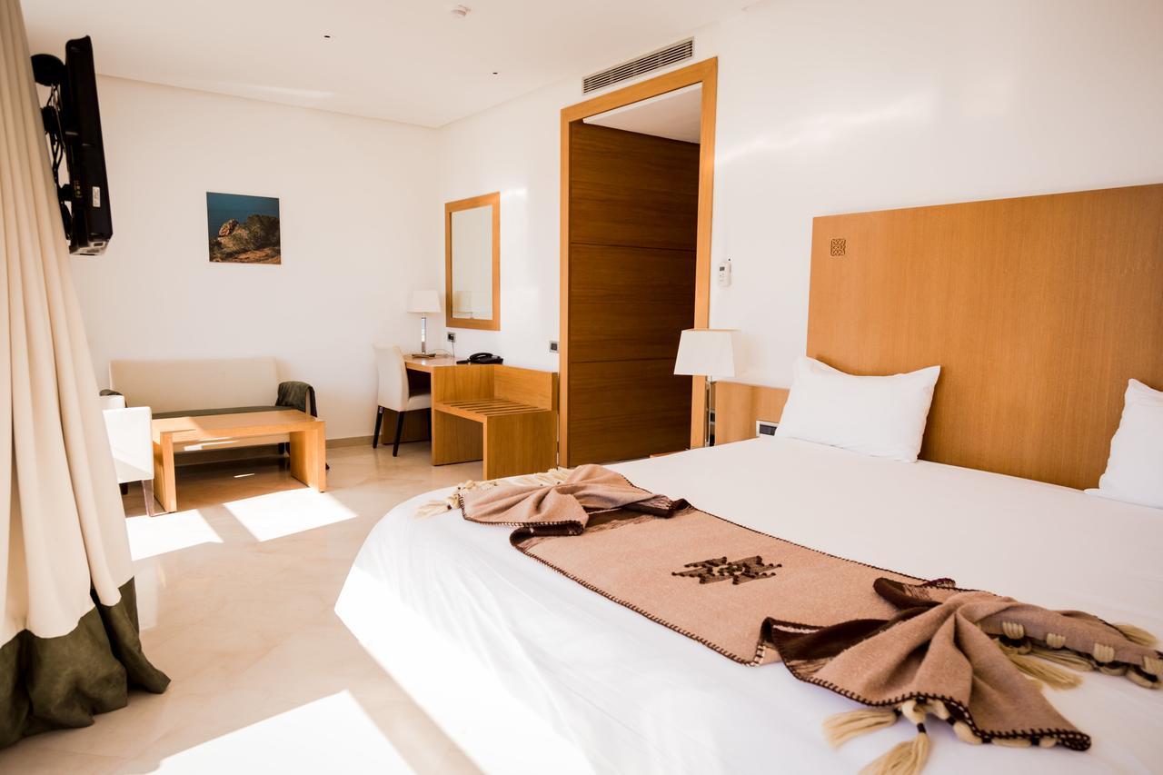 Al Hoceïma Suites Hotel Mohammed V By Accor מראה חיצוני תמונה